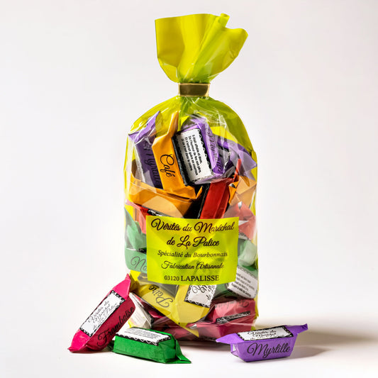 Boutique de la Confiserie des Vérités, distributeur des Vérités du Maréchal de La Palice.
Caramels traditionnels, spécialités emblématiques du Bourbonnais.
Les Vérités du Maréchal de La Palice. RN7.
Les Vérités de Lapalisse.